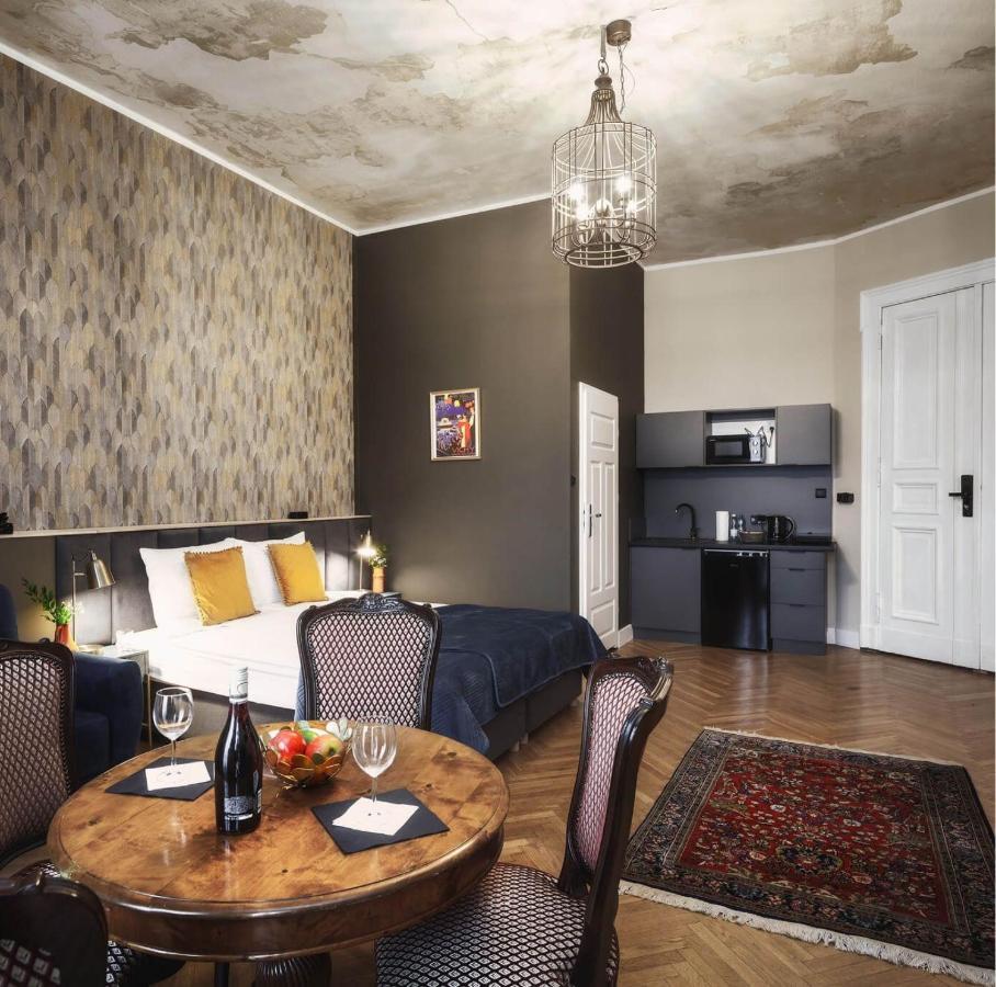 Apartamenty Piotrkowska 82 By Good Time Лодзь Екстер'єр фото